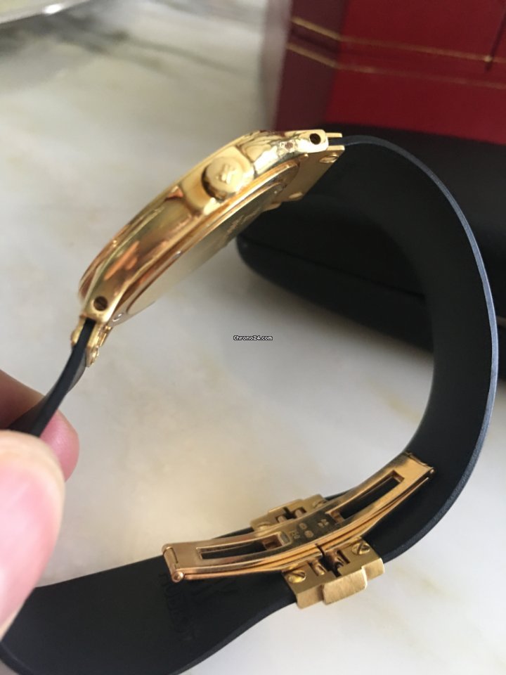 IMG_9081 Hublot Classic Mens watch Unisex Quartz Yellow gold 1521.3 Replica 4