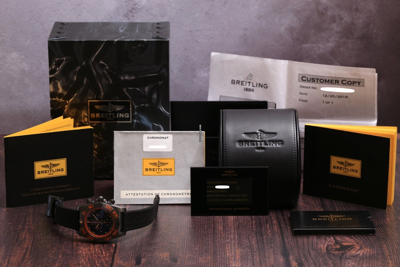 IMG_9081 Breitling Chronomat 44 Raven Mens watch Unisex Automatic Steel MB0111C2 BD07 Replica 4