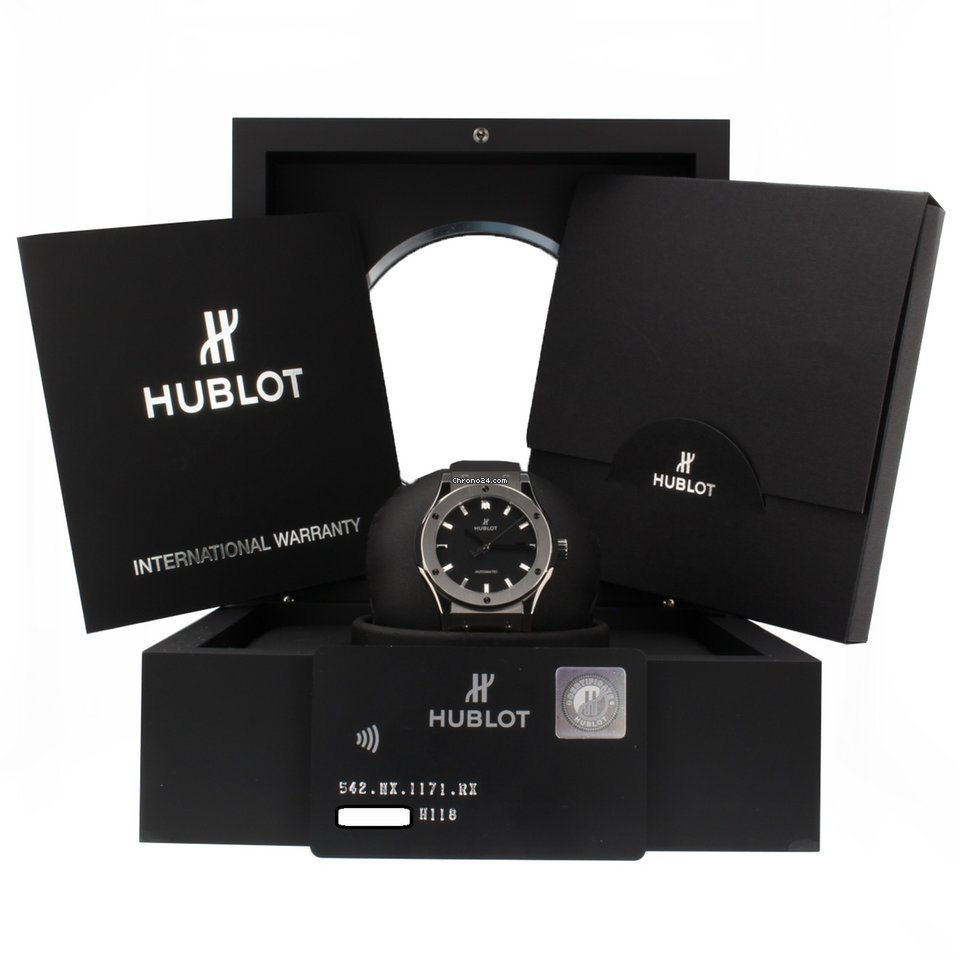 IMG_9081 Hublot Classic Fusion 45, 42, 38, 33 mm Mens watch Unisex Automatic Titanium 542NX1171RX Replica 4