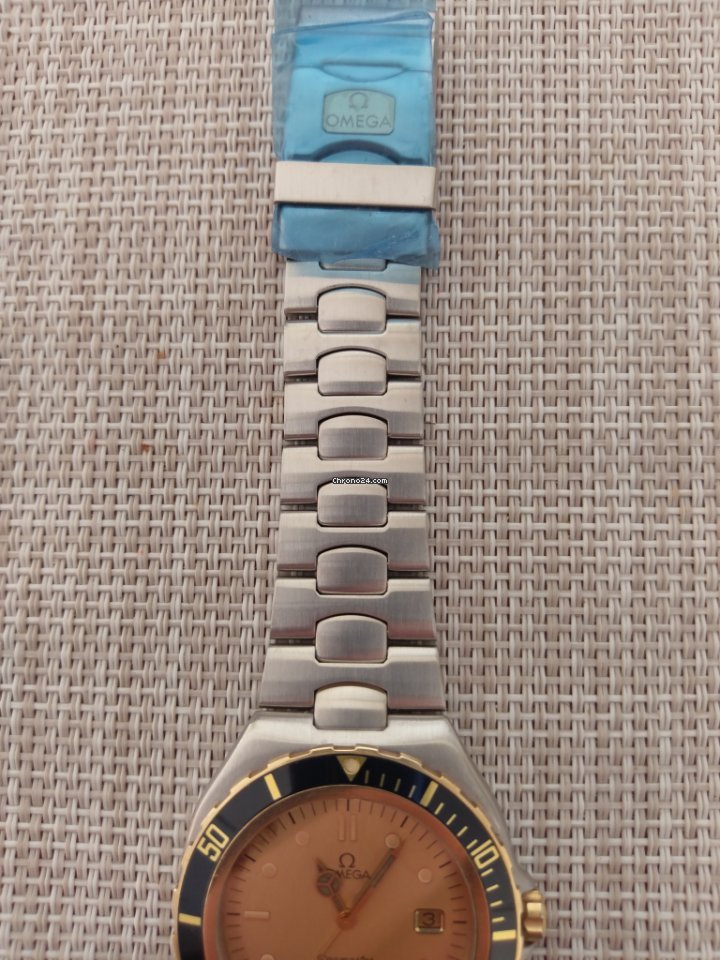 IMG_9081 Omega Seamaster Diver 300 M Mens watch Unisex Quartz Steel 396.104 1 Replica 4