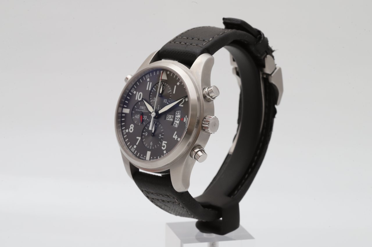 IWC Pilot Double Chronograph Mens watch Unisex Automatic Steel IW377805 Replica 4