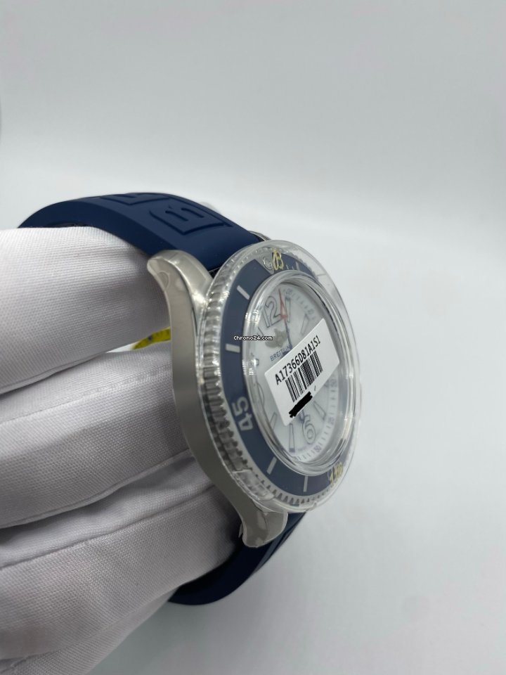 IMG_9081 Breitling Superocean 42 Mens watch Unisex Automatic Steel A17366D81A1S1 Replica 4