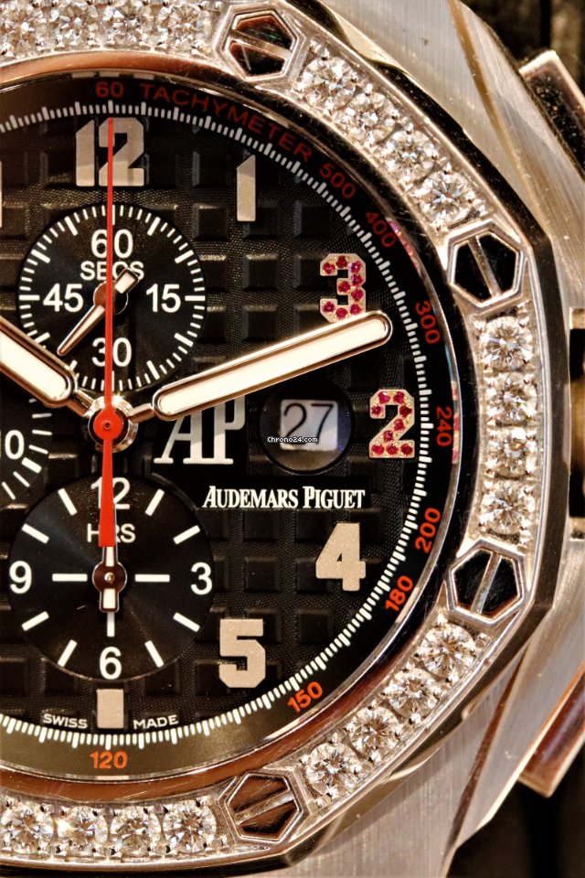 IMG_9081 Audemars Piguet Royal Oak Offshore Mens watch Unisex Automatic White gold 2613BC.ZZ.A101CR.01 Replica 4
