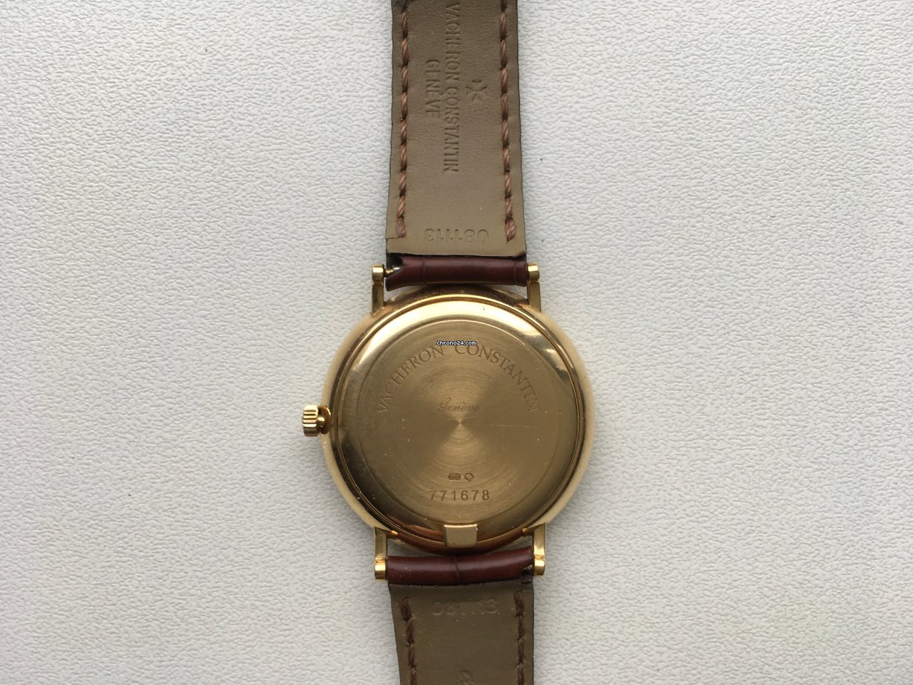 Vacheron Constantin Patrimony Mens watch Unisex Automatic Yellow gold 42002 000J-9021 Replica 4