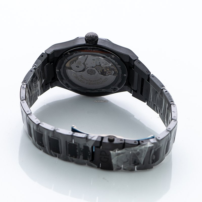 IMG_9081 Girard Perregaux Laureato Mens watch Unisex Automatic Ceramic 81010-32-631-32A Replica 4