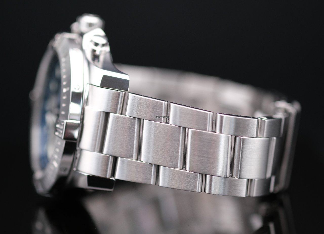 IMG_9081 Breitling Colt Chronograph Automatic Mens watch Unisex Automatic Steel A1338811.C914.173A Replica 4