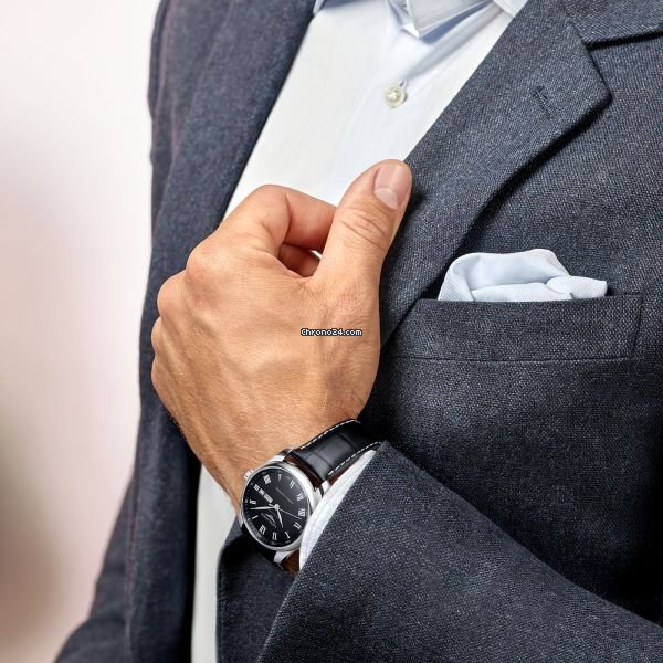 IMG_9081 Longines Master Collection Mens watch Unisex Automatic Steel L2.910.4.51.7 Replica 4