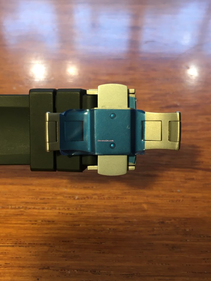 IMG_9081 U-Boat U-1001 Automatic Titanium 2280 Replica 4