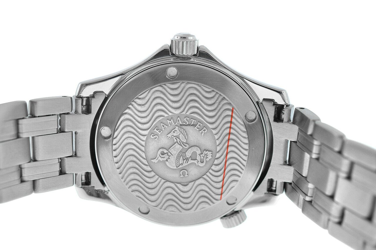 IMG_9081 Omega Seamaster Diver 300 M Mens watch Unisex Quartz Steel 2561.8 Replica 4