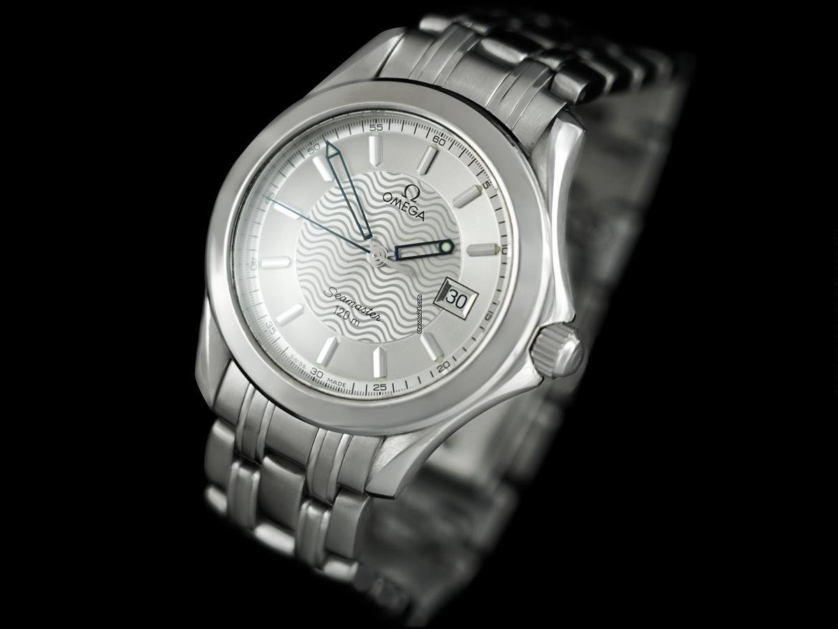 IMG_9081 Omega Seamaster Diver 300 M Mens watch Unisex Quartz Steel 7686 Replica 4