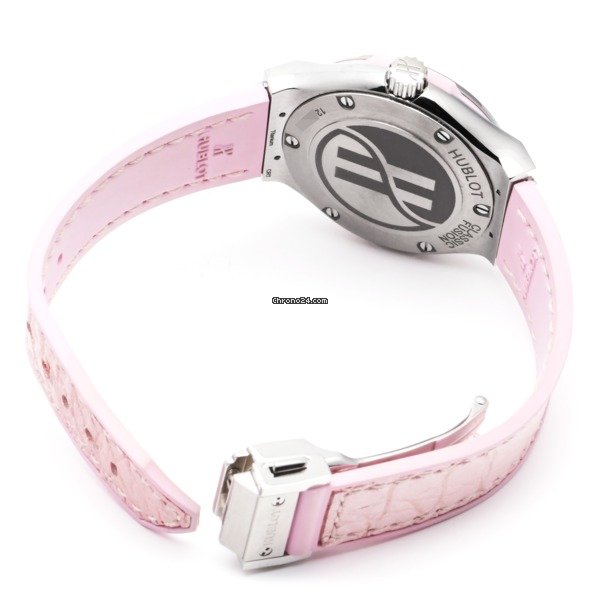 Hublot Classic Fusion Quartz Womens watch Quartz Titanium 581.NP.6210.LR.1204.JPN17 Replica 4
