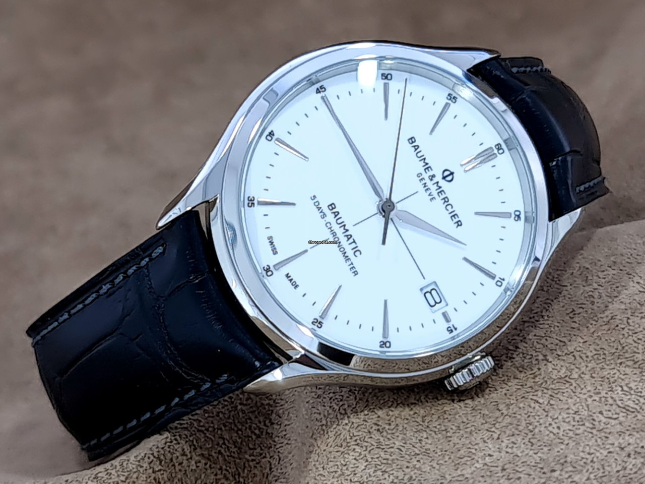 Baume & Mercier Clifton Mens watch Unisex Automatic Steel M0A10518 Replica 4