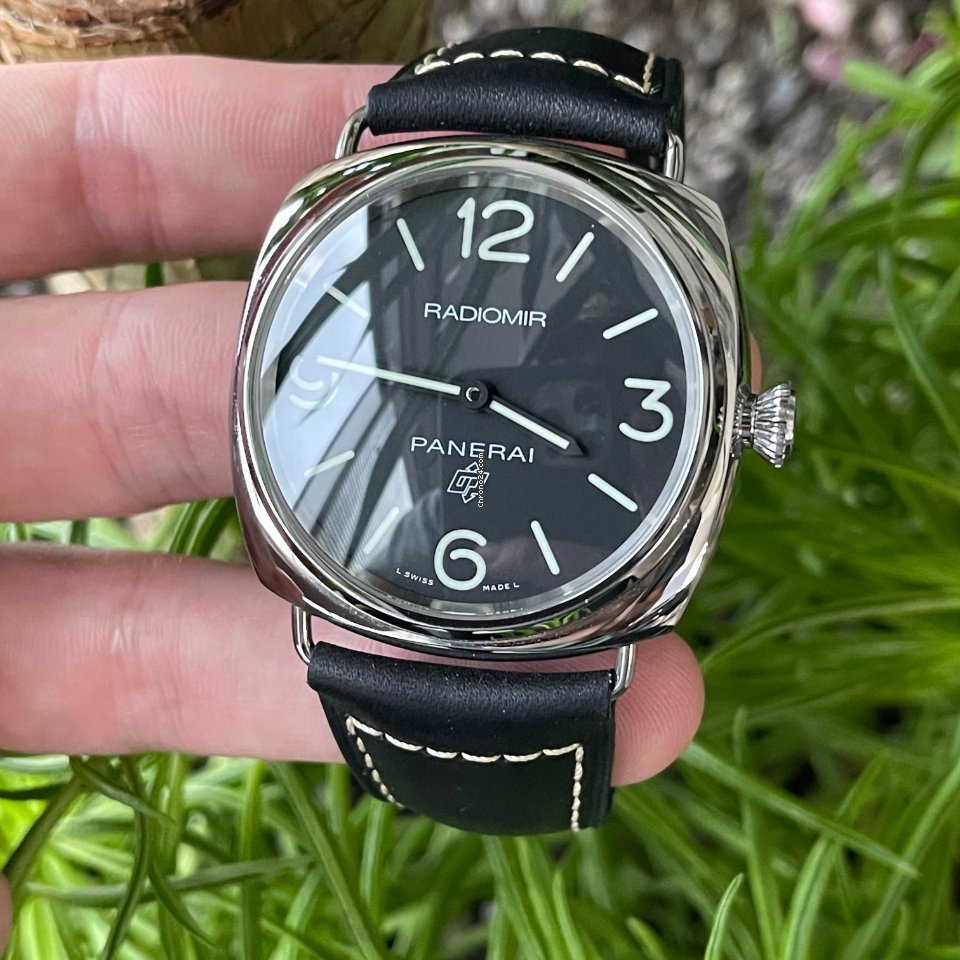 Panerai Radiomir Mens watch Unisex Manual winding Steel PAM 00753 Replica 4