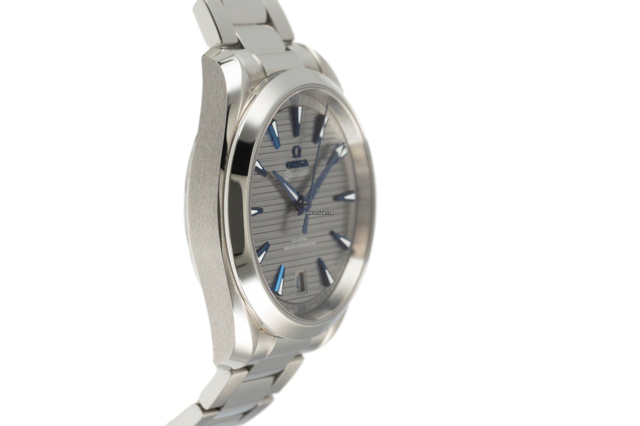 IMG_9081 Omega Seamaster Aqua Terra Mens watch Unisex Automatic Steel 220.10.41.21.06.001 Replica 4