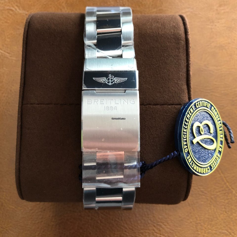 Breitling Avenger Mens watch Unisex Automatic Steel A32395101C1A1 Replica 4