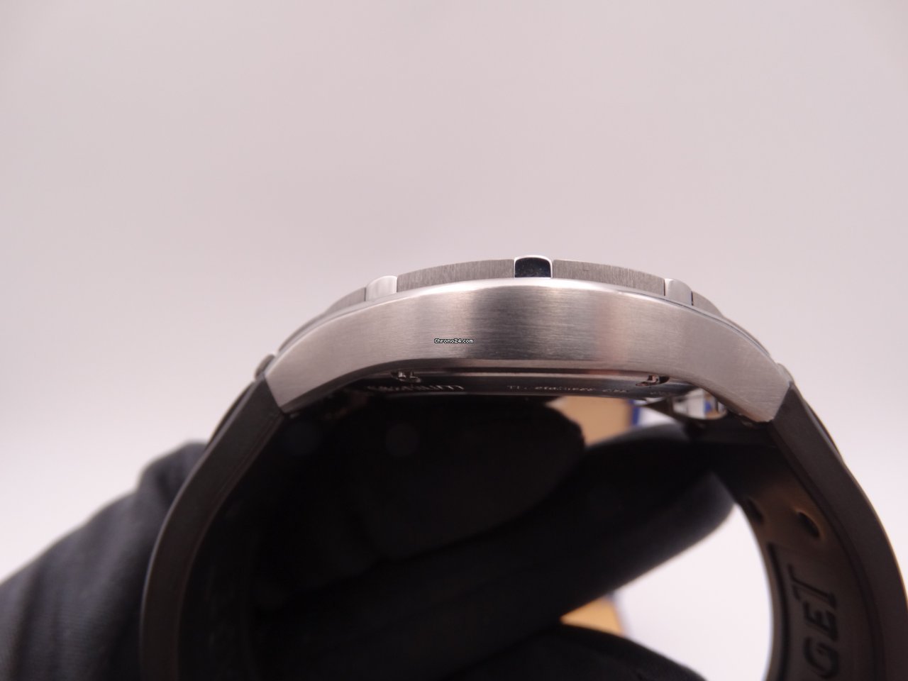 IMG_9081 Piaget Polo FortyFive Mens watch Unisex Automatic Titanium P10605 Replica 4