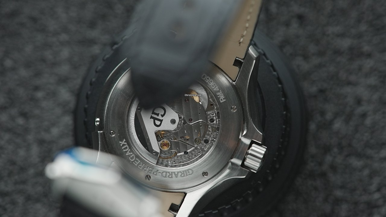 IMG_9081 Girard Perregaux Traveller Mens watch Unisex Automatic Steel 49650-11-131-BB6A Replica 4