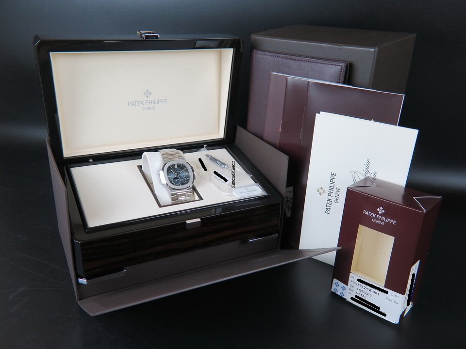 IMG_9081 Patek Philippe Nautilus Mens watch Unisex Automatic Steel 5712 1A Replica 4