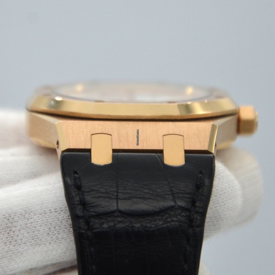 IMG_9081 Audemars Piguet Royal Oak Selfwinding Mens watch Unisex Automatic Rose gold 15300OR.OO.D088CR.02 Replica 4