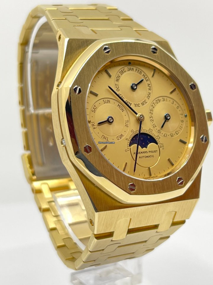 IMG_9081 Audemars Piguet Royal Oak Perpetual Calendar Mens watch Unisex Automatic Yellow gold 25654BA Replica 4
