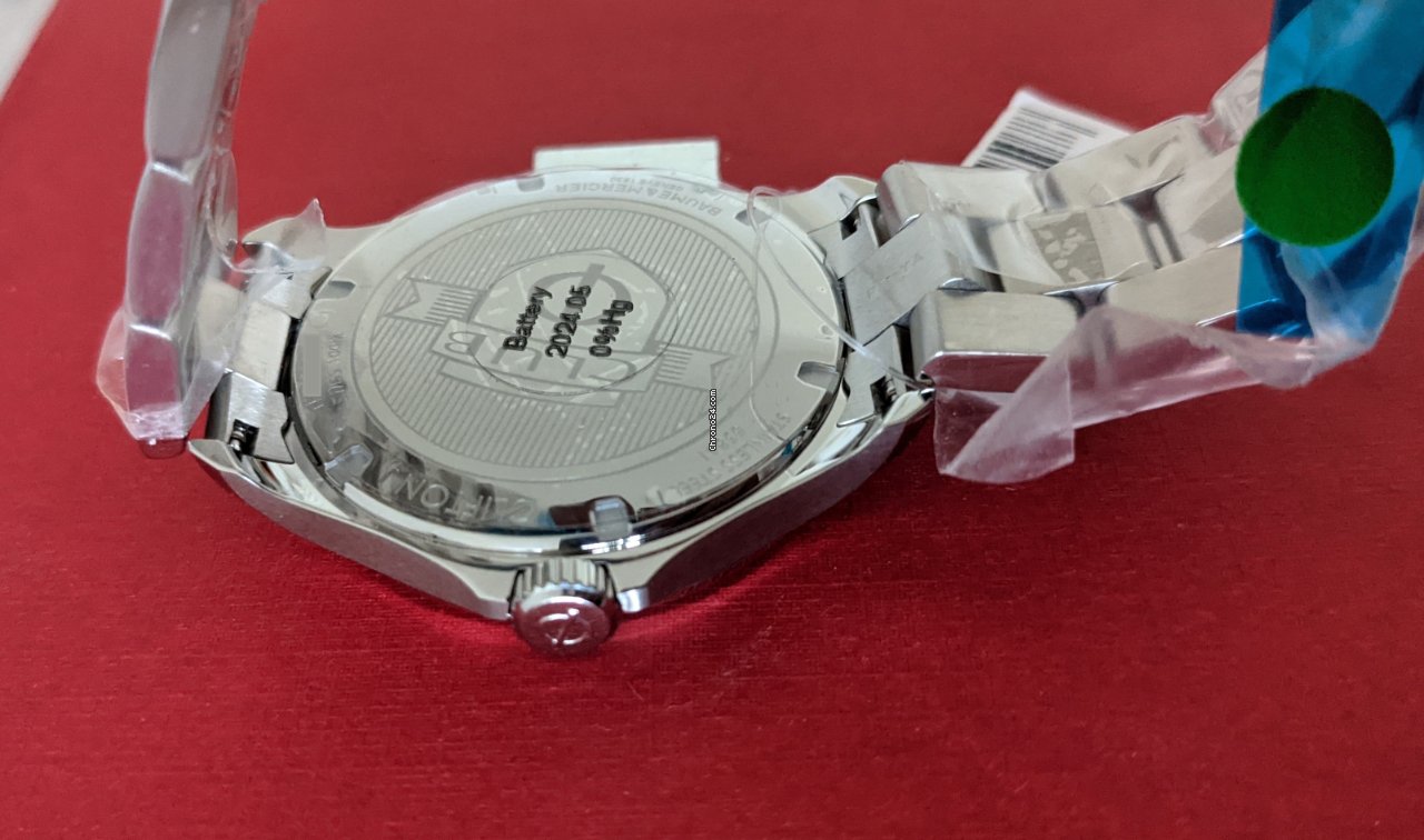 Baume & Mercier Clifton Mens watch Unisex Quartz Steel 10412 Replica 4