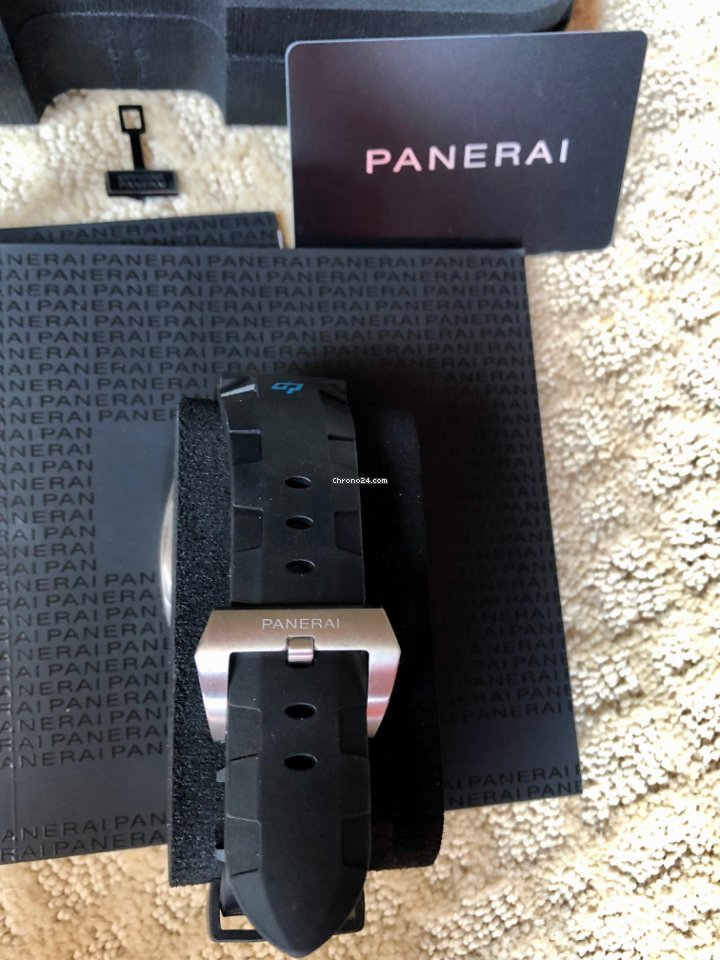 Panerai Luminor Submersible 1950 3 Days Automatic Mens watch Unisex Automatic Titanium PAM 692 Replica 4