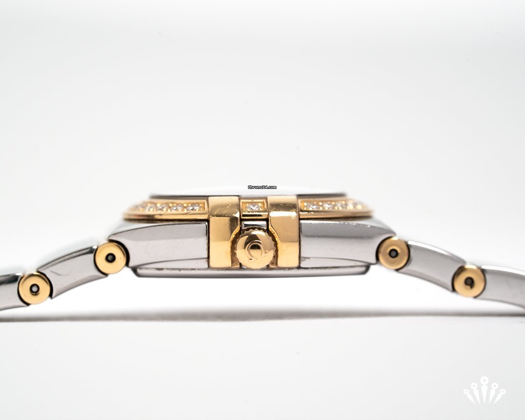 IMG_9081 Omega Constellation Quartz Quartz Gold Steel 123.252.460.55.007 Replica 4