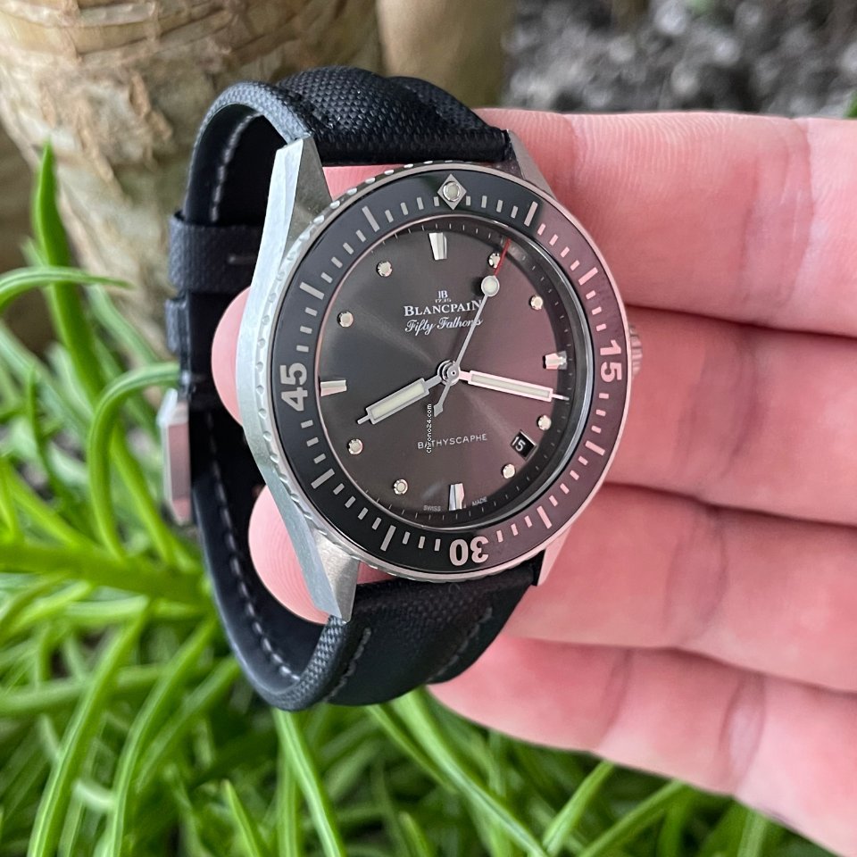 IMG_9081 Blancpain Fifty Fathoms Bathyscaphe Mens watch Unisex Automatic Steel 5100B-1110-B52A Replica 4