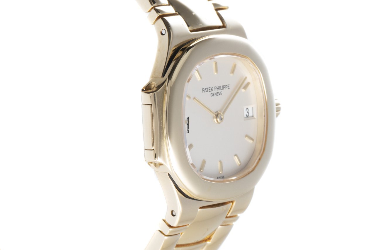 IMG_9081 Patek Philippe Nautilus Womens watch Quartz Yellow gold 4700 51 Replica 4