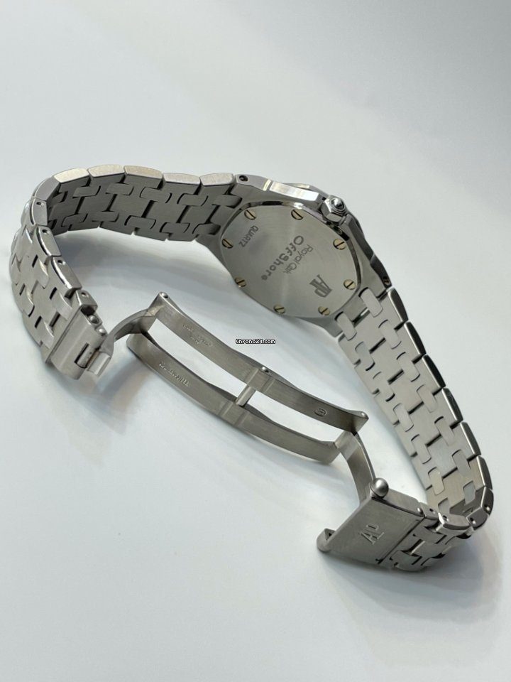 IMG_9081 Audemars Piguet Royal Oak Offshore Womens watch Quartz Steel 67450ST Replica 4