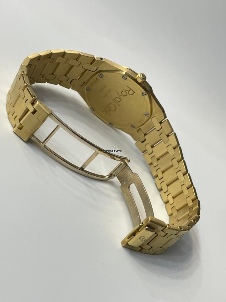 IMG_9081 Audemars Piguet Royal Oak Mens watch Unisex Quartz Yellow gold 56175BA Replica 4
