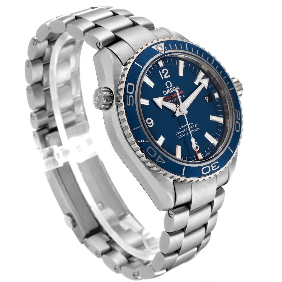 IMG_9081 Omega Seamaster Planet Ocean Mens watch Unisex Automatic Titanium 232.90.42.21.03.001 Replica 4