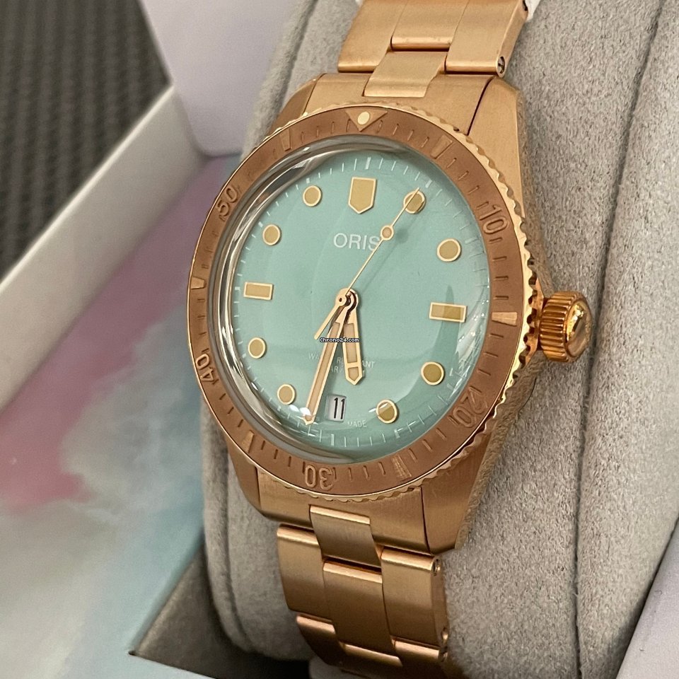 IMG_9081 Oris Divers Sixty Five Mens watch Unisex Automatic Bronze 01 733 7771 3157 07 8 19 15 Replica 4