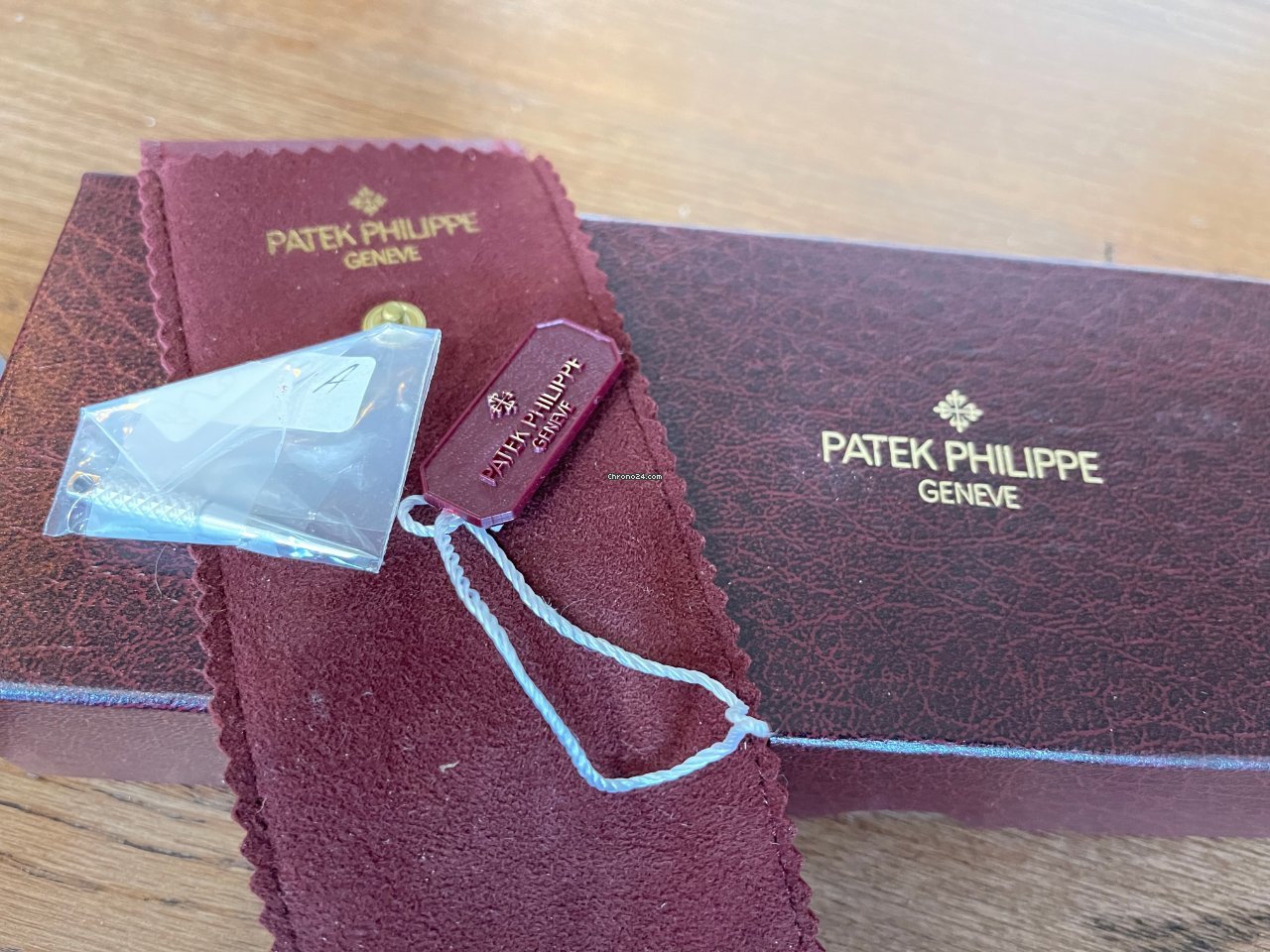 IMG_9081 Patek Philippe Womens watch Manual winding Yellow gold 4856J Replica 4