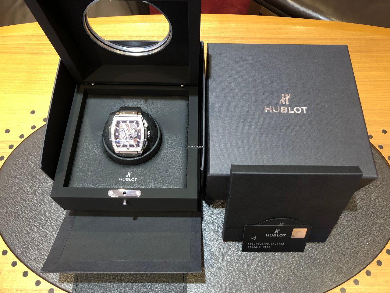 IMG_9081 Hublot Spirit of Big Bang Mens watch Unisex Automatic Titanium 601.NX.0173.LR.1104 Replica 4