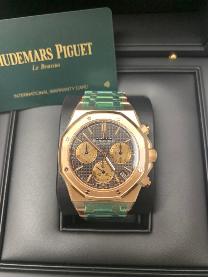 IMG_9081 Audemars Piguet Royal Oak Chronograph Mens watch Unisex Automatic Rose gold 26239OR.OO.1220OR.02 Replica 4