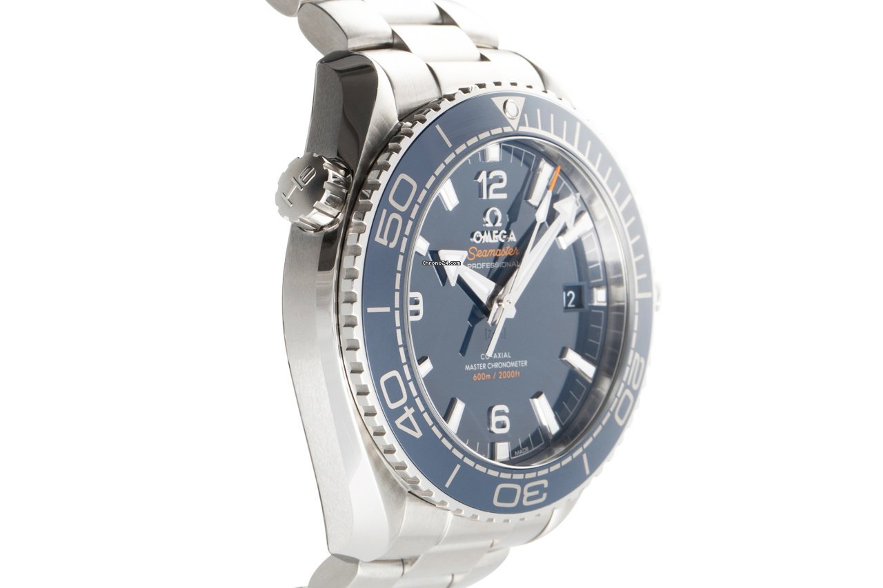 IMG_9081 Omega Seamaster Planet Ocean Mens watch Unisex Automatic Steel 215.30.44.21.03.001 Replica 4