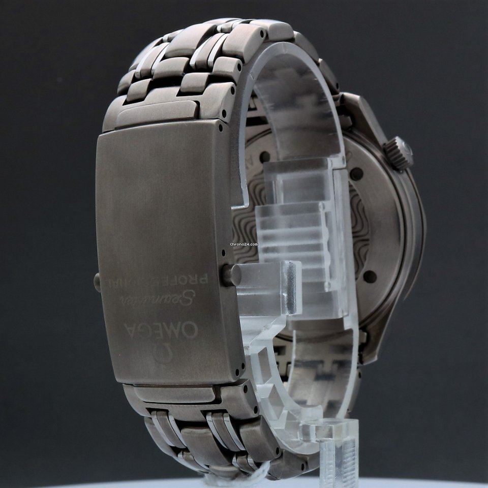 IMG_9081 Omega Seamaster Mens watch Unisex Automatic Titanium 2232.30 Replica 4
