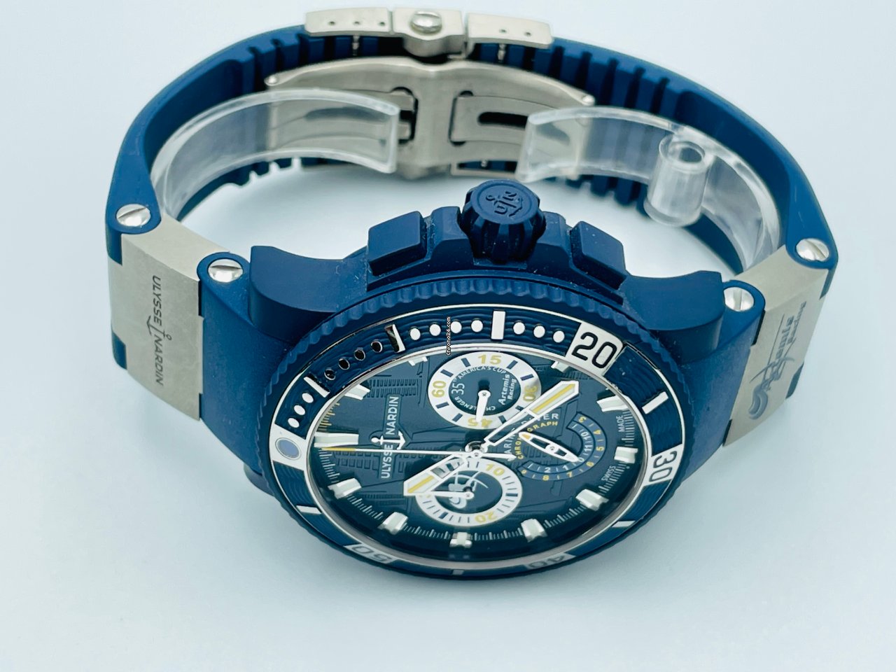 IMG_9081 Ulysse Nardin Mens watch Unisex Automatic Plastic 353-98 ARTEMIS Replica 4