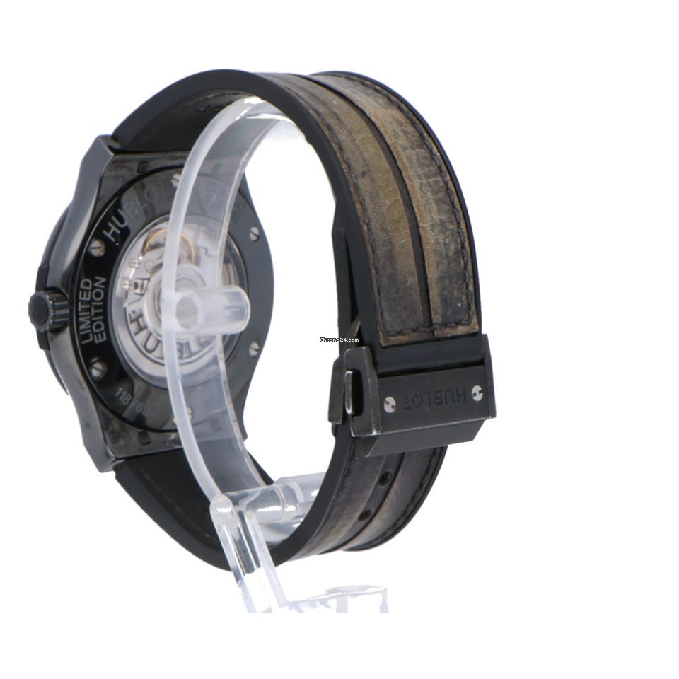 IMG_9081 Hublot Classic Fusion 45, 42, 38, 33 mm Mens watch Unisex Automatic Ceramic 511.CM.0500.VR.BER16 Replica 4