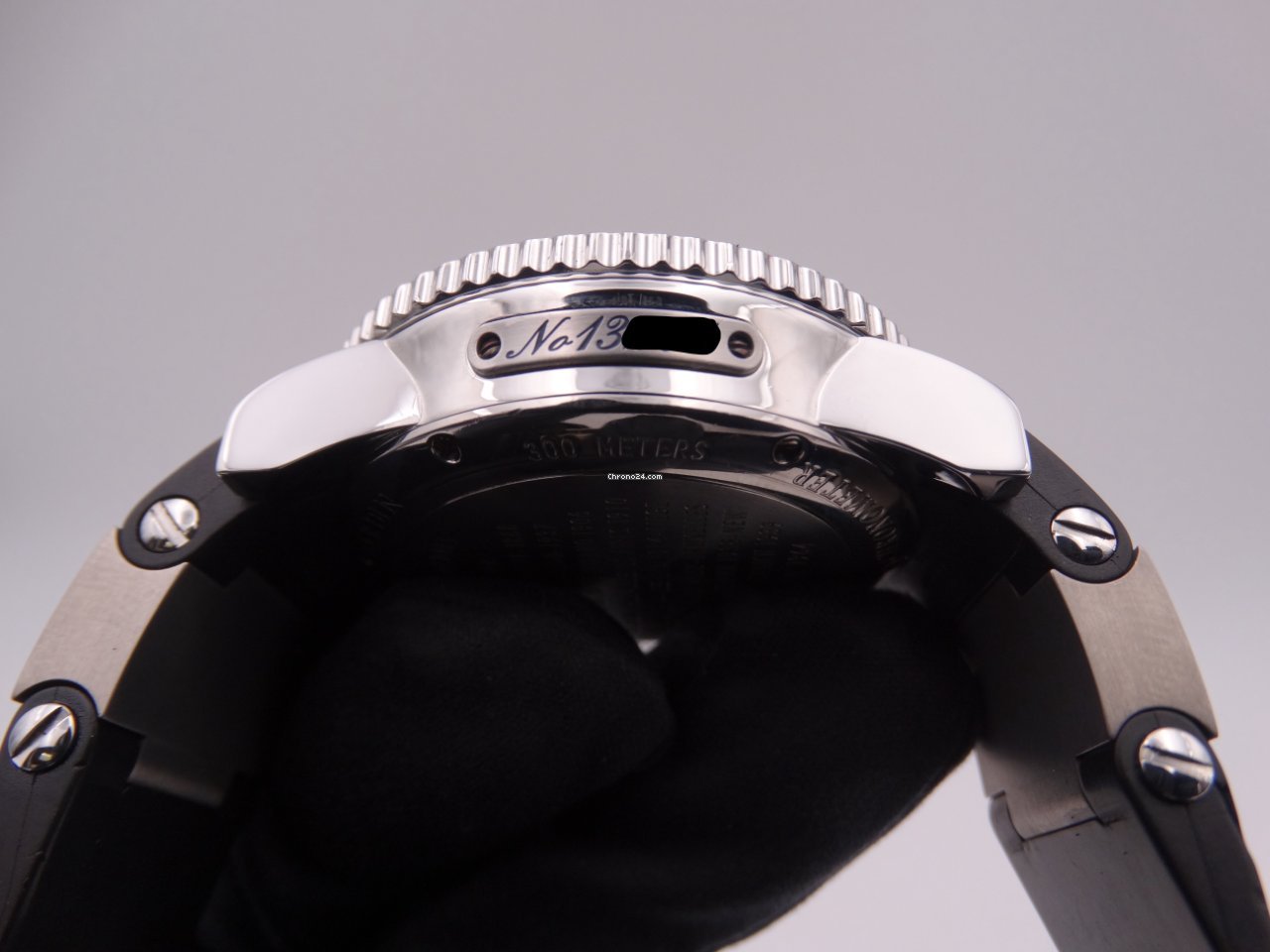 Ulysse Nardin Maxi Marine Diver Mens watch Unisex Automatic Steel 263-33-3 82 Replica 4