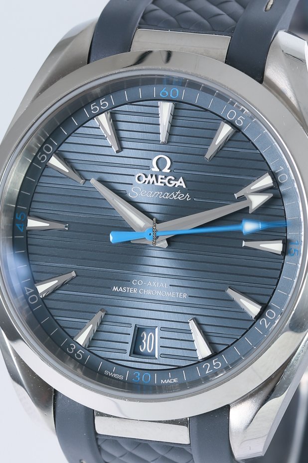 IMG_9081 Omega Seamaster Aqua Terra Mens watch Unisex Automatic Steel 220.12.41.21.03.002 Replica 4