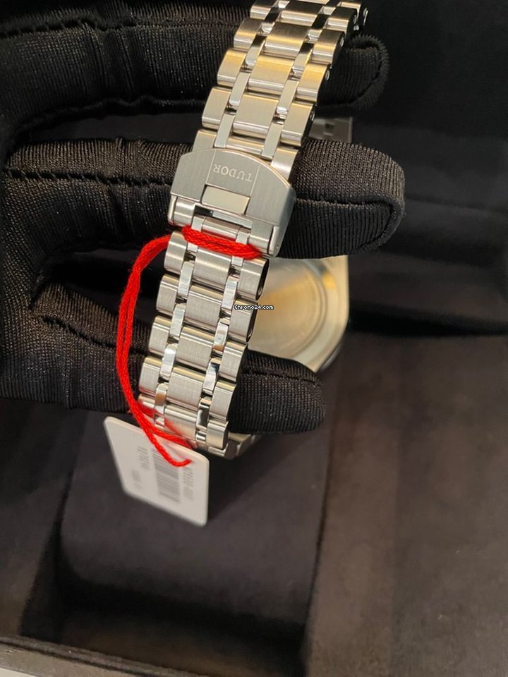 IMG_9081 Tudor Royal Mens watch Unisex Automatic Steel M28600-0003 Replica 4