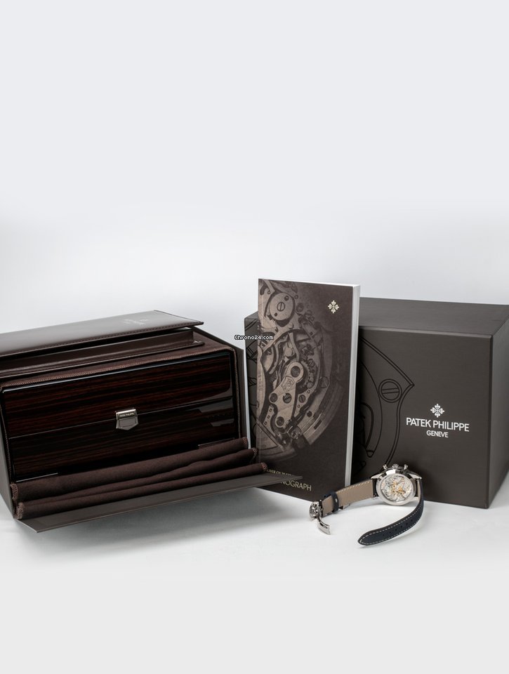 IMG_9081 Patek Philippe Chronograph Mens watch Unisex Manual winding White gold 5172G-001 Replica 4