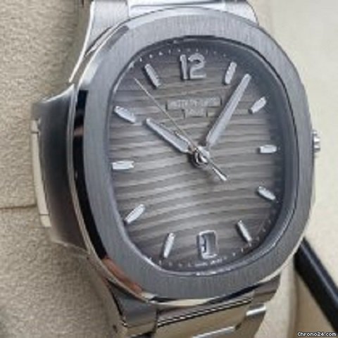 IMG_9081 Patek Philippe Nautilus Womens watch Automatic Steel 7118 1A-011 Replica 4