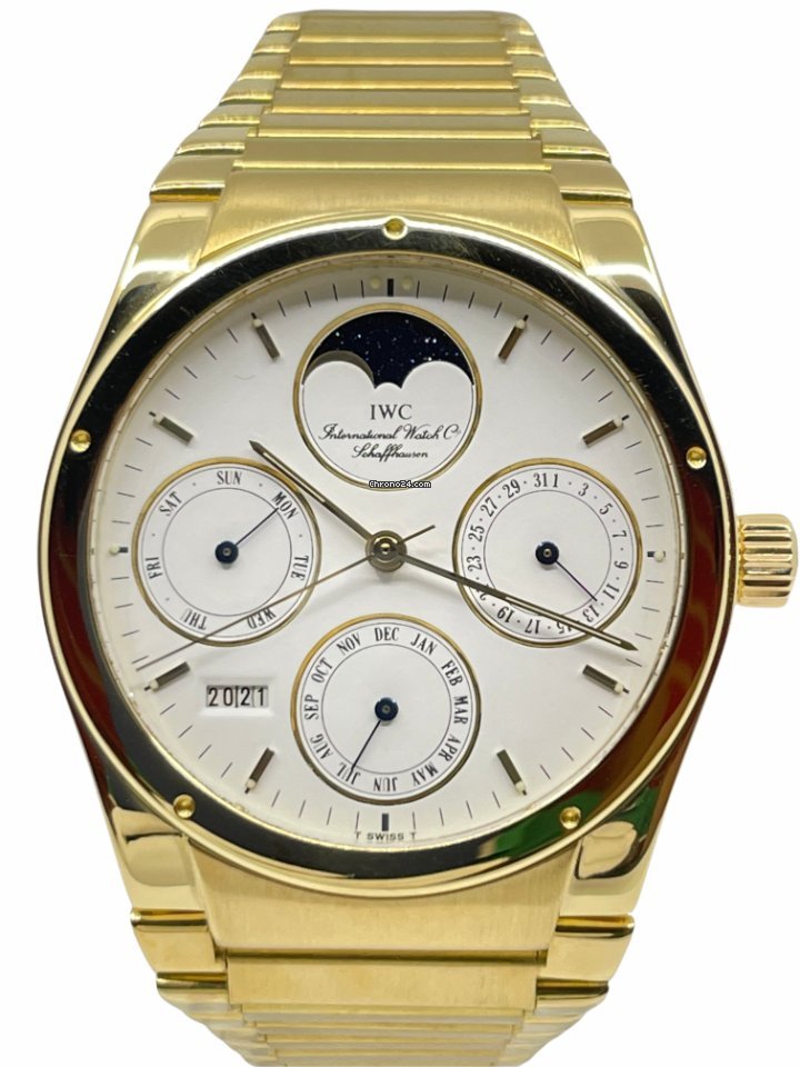 IWC Ingenieur Yellow gold IW9240 Replica 4
