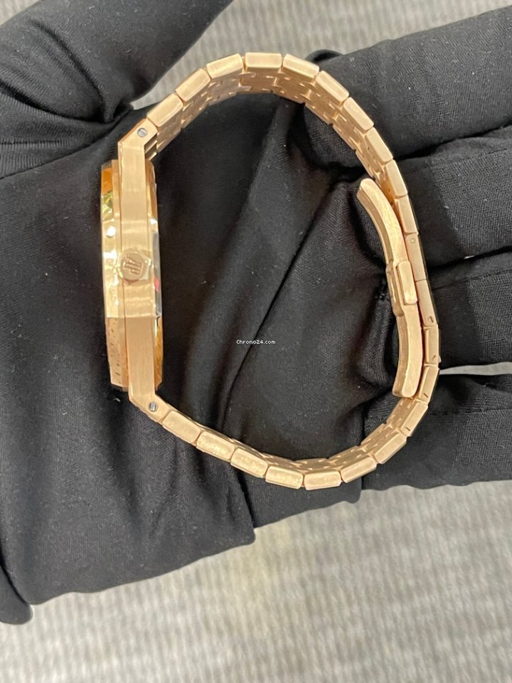 Audemars Piguet Royal Oak Mens watch Unisex Automatic Rose gold 15413OR.YY.1220OR.01 Replica 4