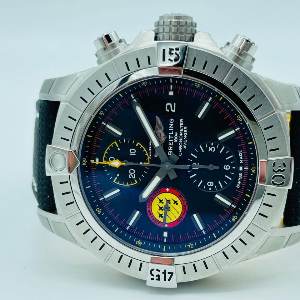 Breitling Avenger Steel A133171A1B1X1 Replica 4