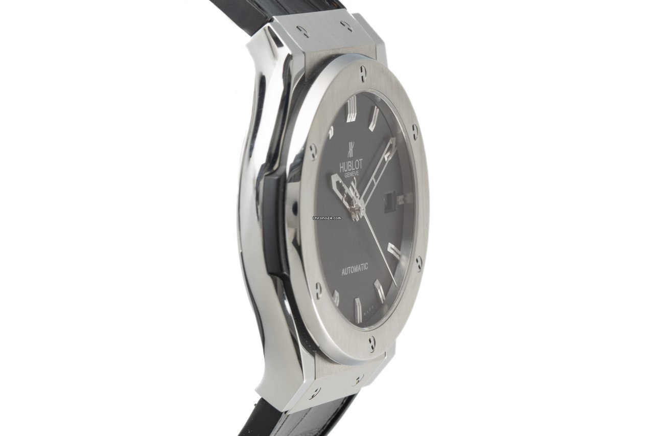 Hublot Classic Fusion 45, 42, 38, 33 mm Mens watch Unisex Automatic Titanium 511.NX.1170.LR Replica 4