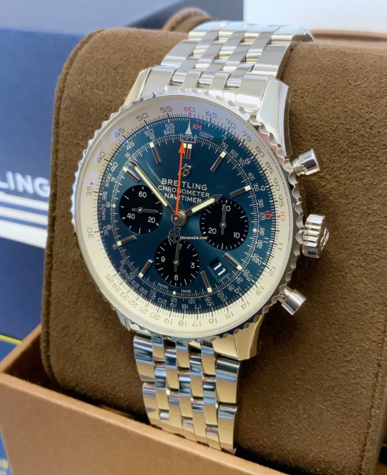 IMG_9081 Breitling Navitimer 1 B01 Chronograph 43 Mens watch Unisex Automatic Steel AB0121211C1A1 Replica 4